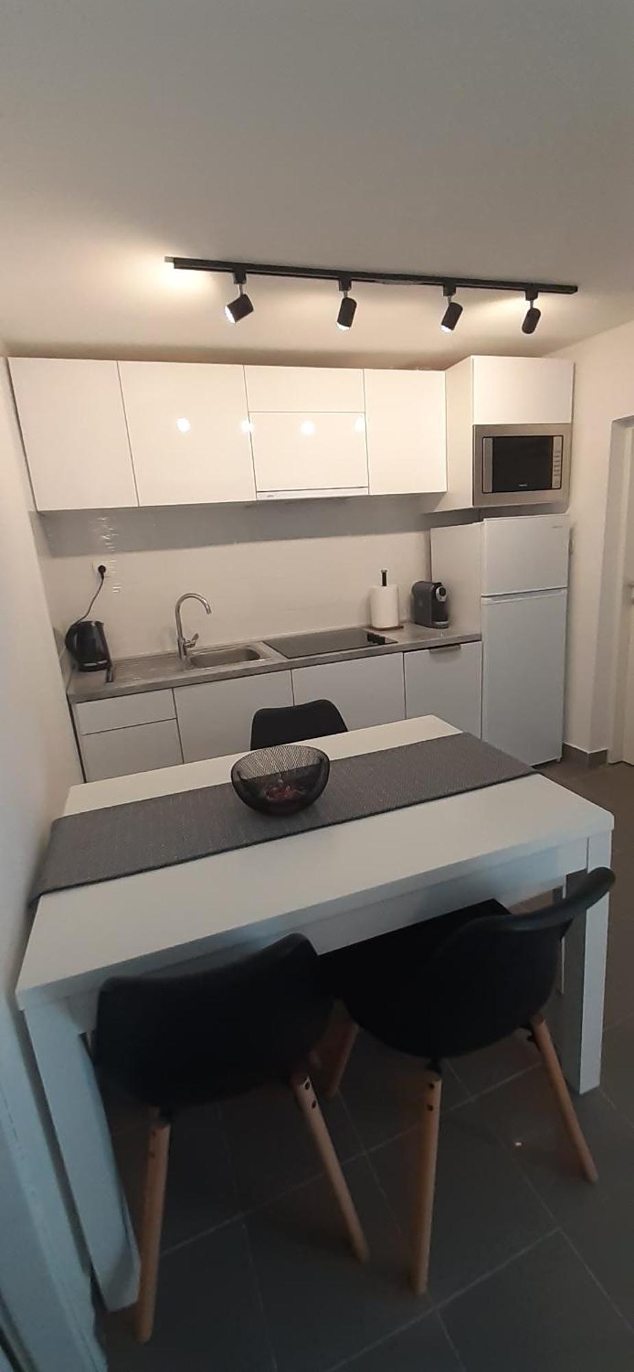 Old Town Lux Apartment Baska  Bagian luar foto