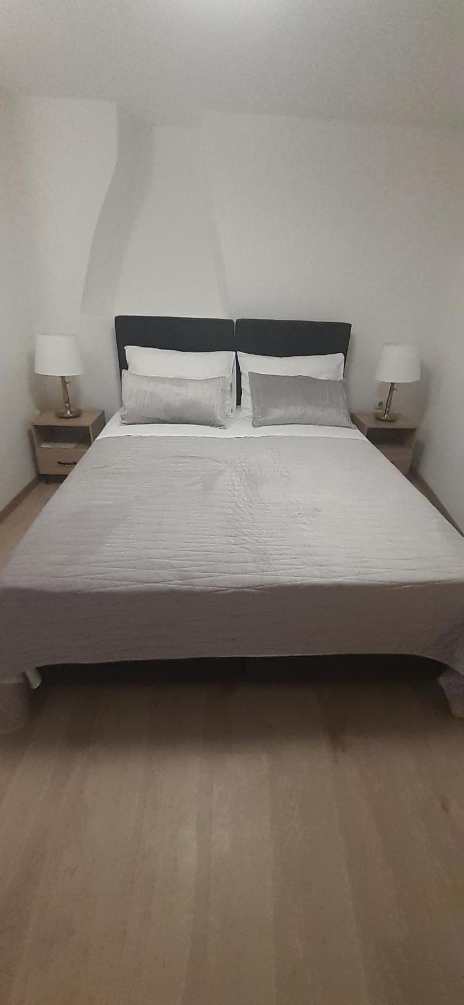 Old Town Lux Apartment Baska  Bagian luar foto